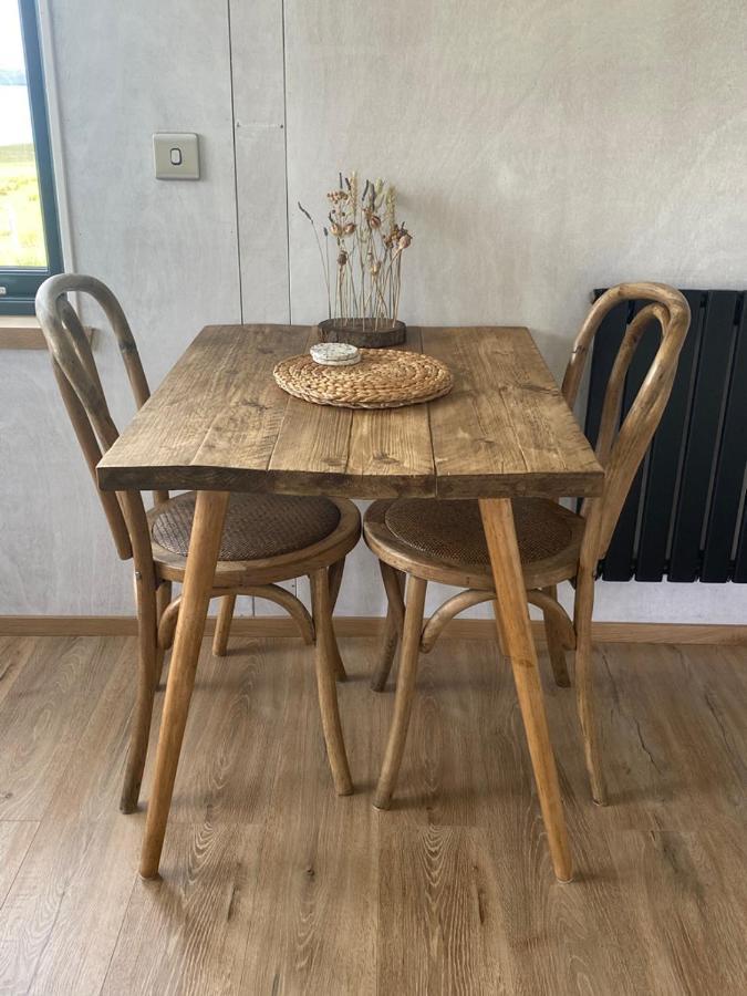 Unique Luxurious Cabin On Sea View Working Croft Garrabost 外观 照片